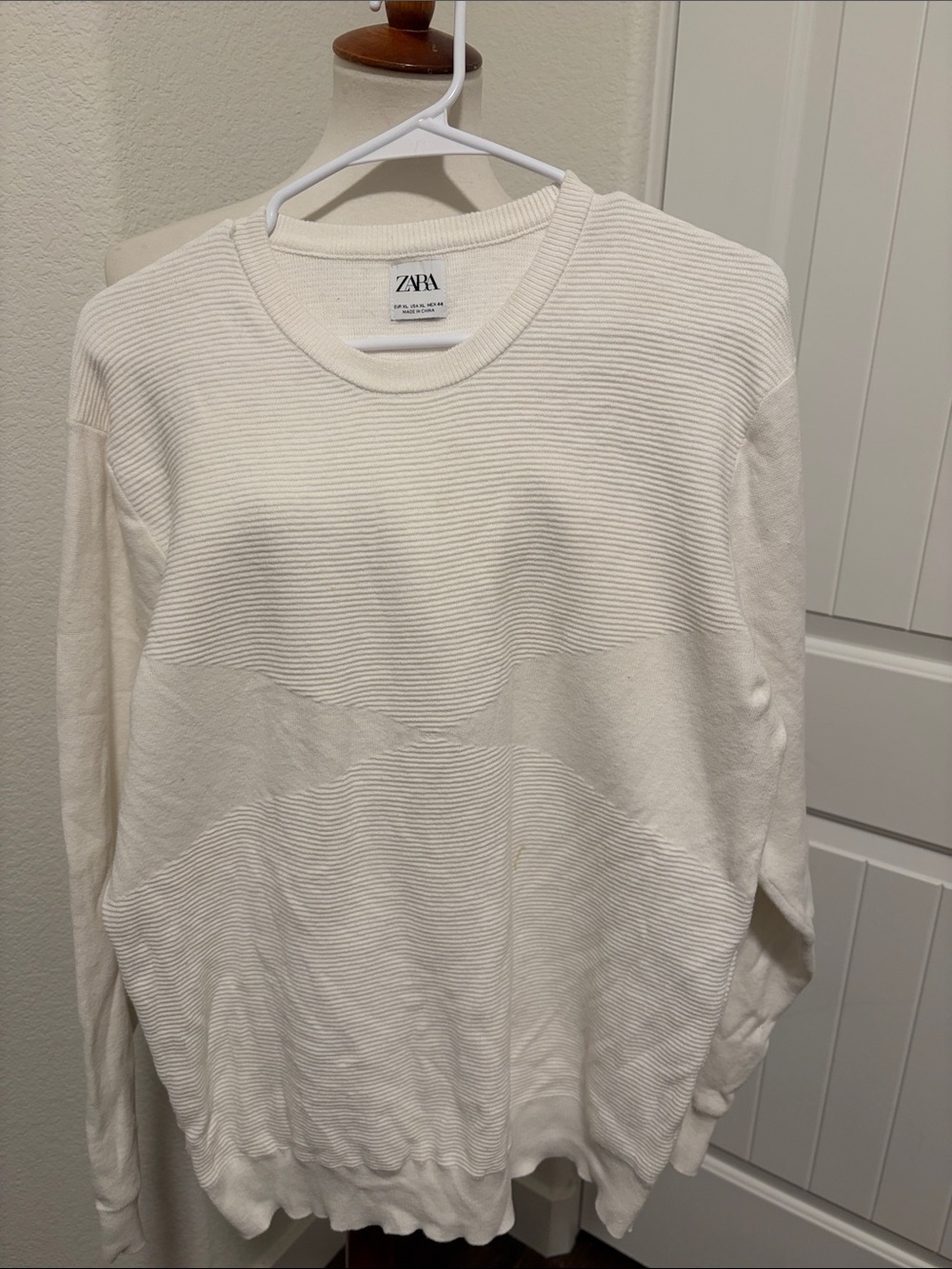 ZARA Off-White Textured Crewneck Sweater